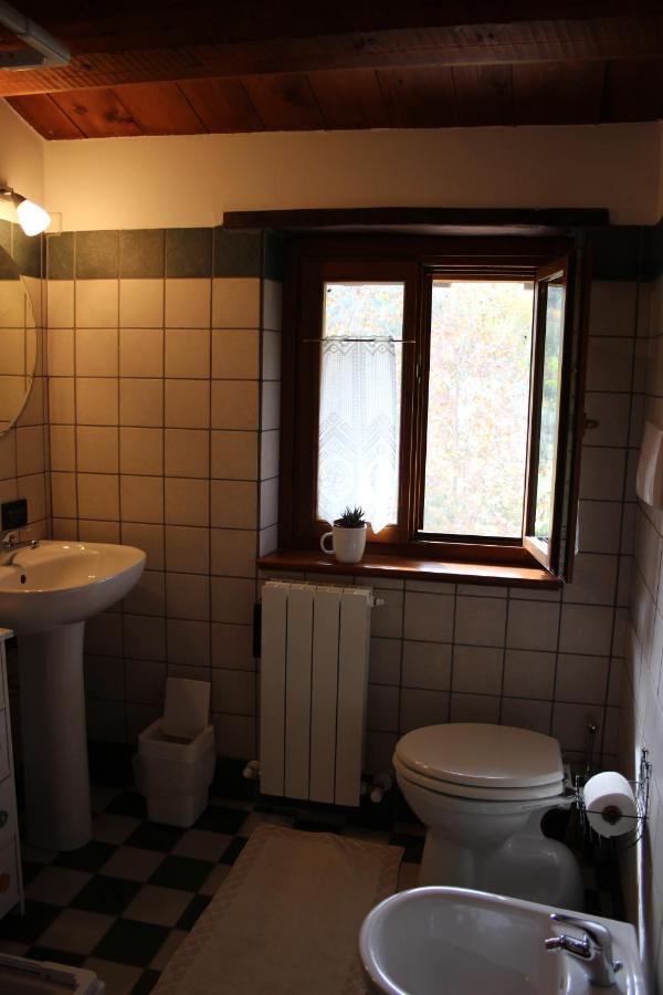 Casale Fontanile Bed And Breakfast Smerillo Bagian luar foto